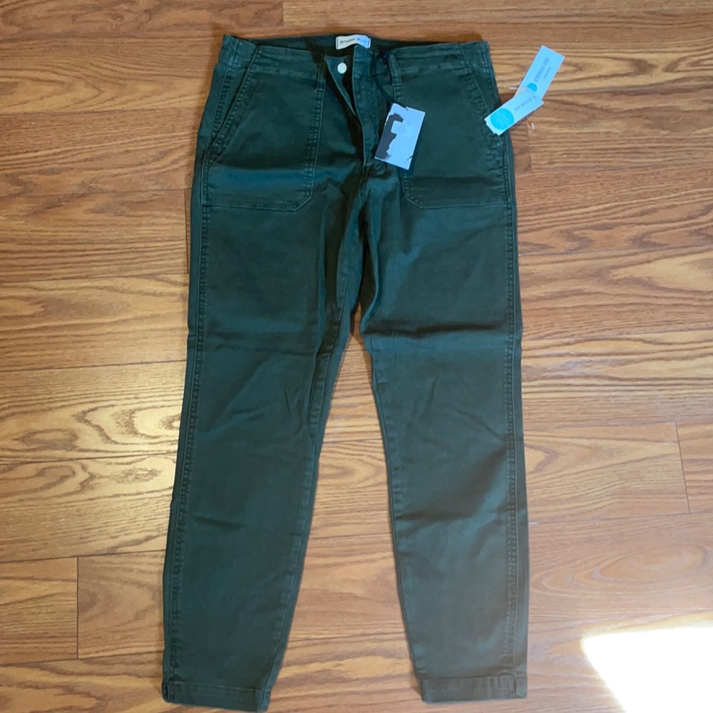 Studio Blue Sophia Utility Pocket Pant - Olive